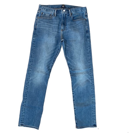 31/30 Gap jeans with a slight stretch. Perfect condition and comfortable - Picture 2 of 4